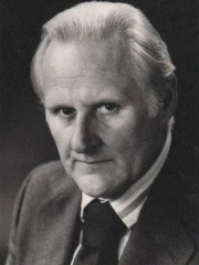 Photo of Peter Vaughan