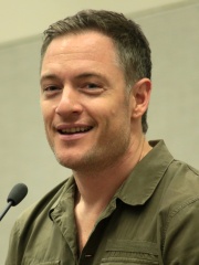 Photo of Tahmoh Penikett