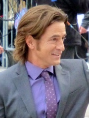 Photo of Dermot Mulroney