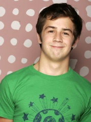 Photo of Michael Angarano