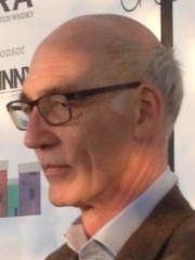 Photo of Iain Pears