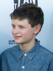 Photo of Charlie Tahan