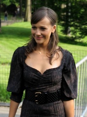 Photo of Rashida Jones