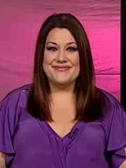 Photo of Brooke Elliott