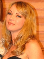 Photo of Shayla LaVeaux