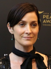 Photo of Carrie-Anne Moss