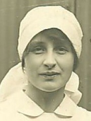 Photo of Vera Brittain