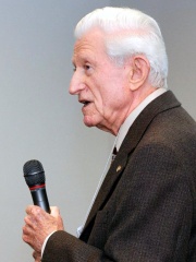 Photo of Gene Amdahl