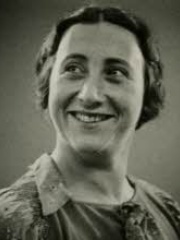 Photo of Edith Frank