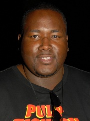 Photo of Quinton Aaron