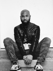 Photo of Claude Kelly