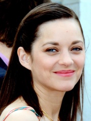 Photo of Marion Cotillard