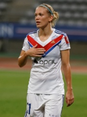 Photo of Lara Dickenmann