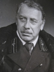 Photo of Anatoli Papanov