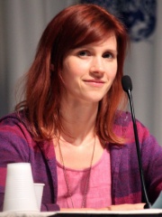 Photo of Julie McNiven