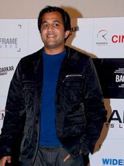 Photo of Omi Vaidya