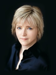 Photo of Karin Slaughter