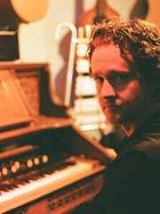 Photo of Greg Wells