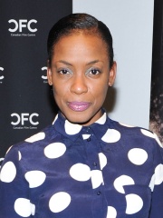 Photo of Aunjanue Ellis