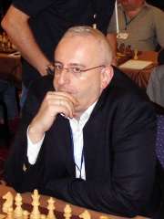 Photo of Suat Atalık