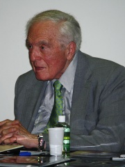 Photo of Angus Scrimm