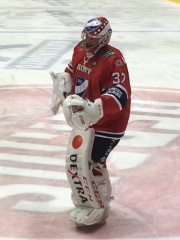 Photo of Niklas Bäckström