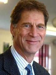 Photo of Simon MacCorkindale