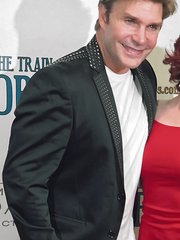 Photo of Vic Mignogna