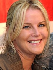 Photo of Maeve Quinlan