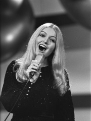 Photo of Mary Hopkin