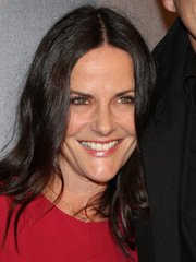 Photo of Gia Carides