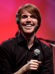 Photo of Shane Dawson