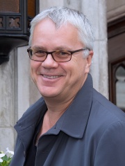 Photo of Tim Robbins