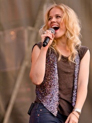 Photo of Ilse DeLange