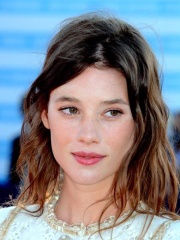 Photo of Àstrid Bergès-Frisbey