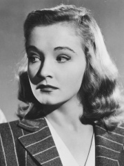 Photo of Nina Foch