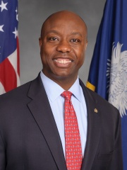 Photo of Tim Scott