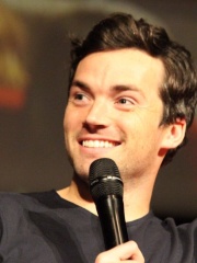 Photo of Ian Harding