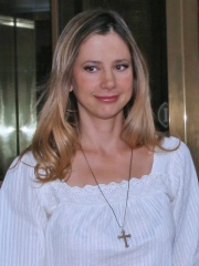 Photo of Mira Sorvino