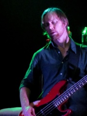 Photo of Nate Mendel