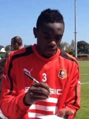 Photo of Chris Mavinga