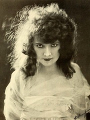 Photo of Fannie Ward