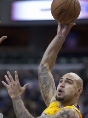 Photo of Robert Sacre