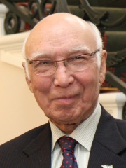 Photo of Sartaj Aziz