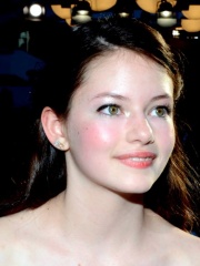 Photo of Mackenzie Foy