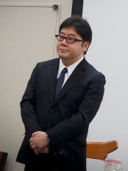 Photo of Yasushi Akimoto