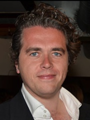 Photo of Lorne Balfe