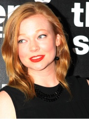 Photo of Sarah Snook