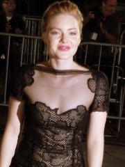 Photo of Holliday Grainger