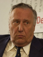 Photo of Frederick Forsyth